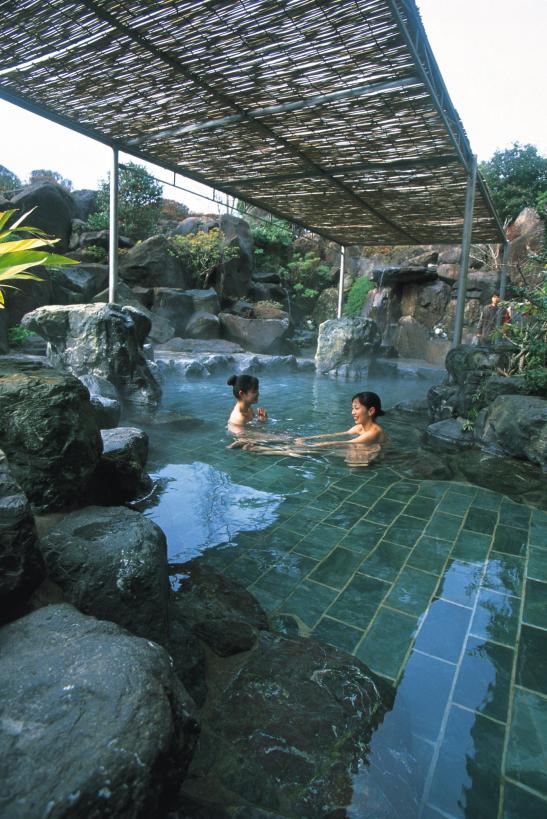 Ichihino hot spring / 市比野温泉