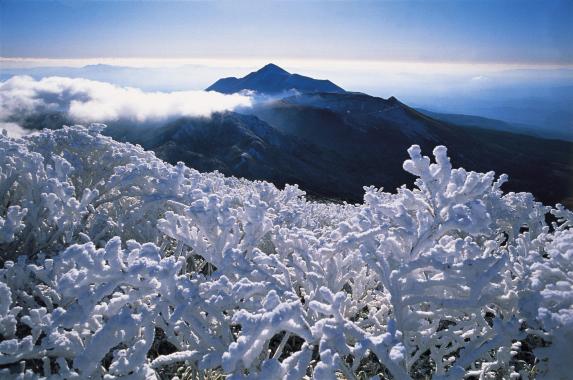Kirishima mountain range / 霧島連山冬景色