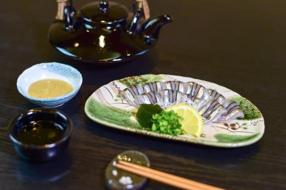 Kibinago sashimi / きびなごの刺身