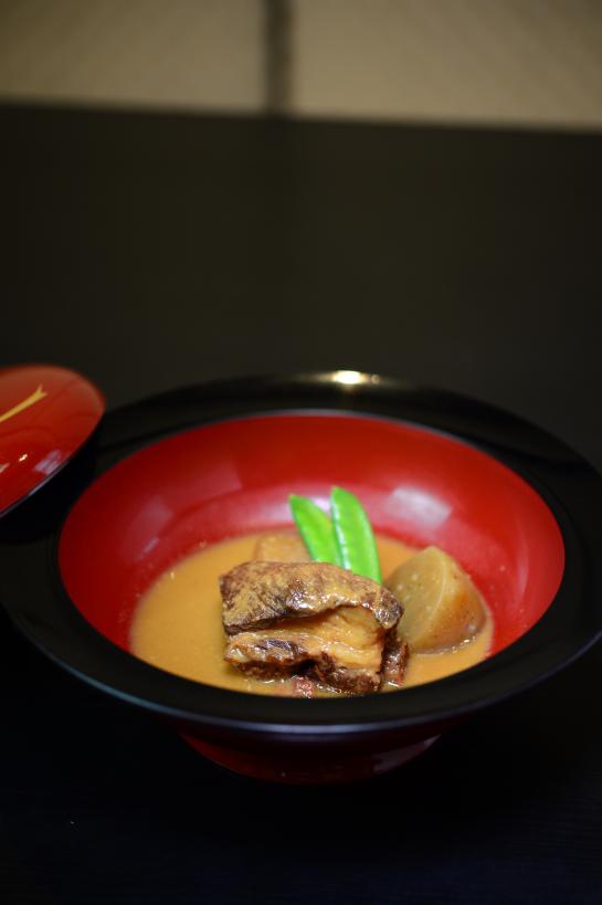 Tonkotsu stewed pork rib / とんこつ