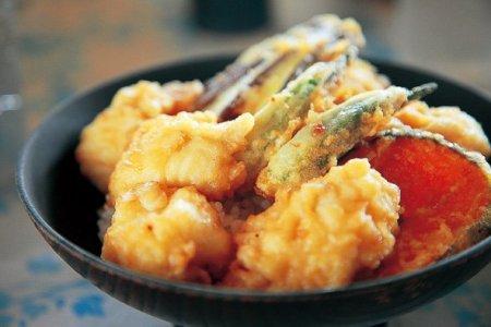 志布志名物ハモ料理