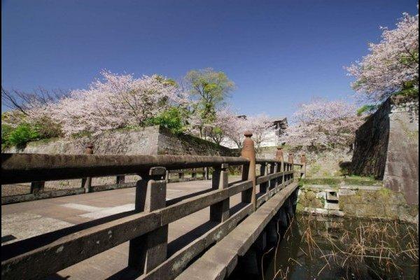 Tsurumaru Castle Ruins-1