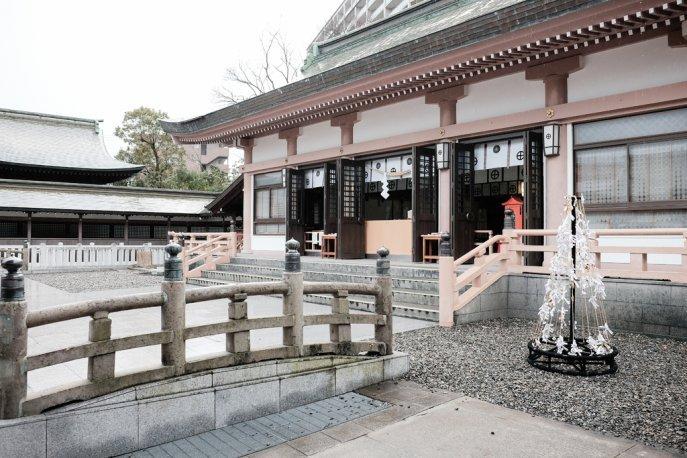  照国神社 