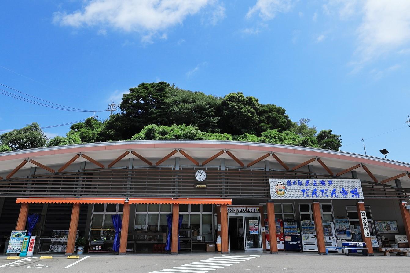 "Michi-no-eki" roadside rest stops-1