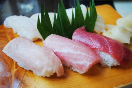 甑島でランチ