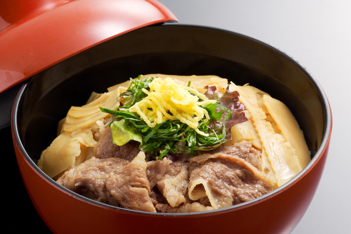 Black Cattle Wagyu and Bamboo Shoot Bowl-1