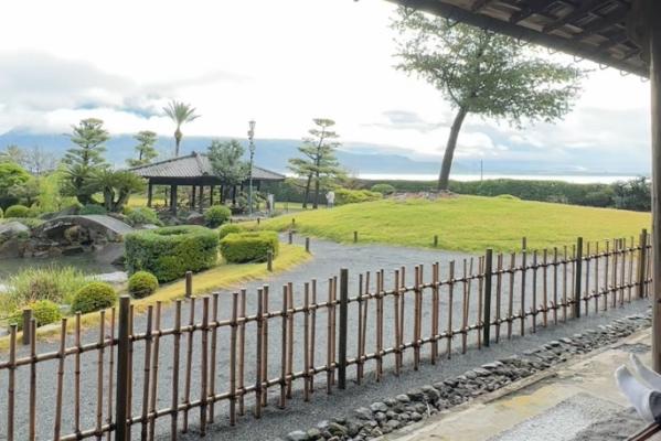 仙巌園(せんがんえん)