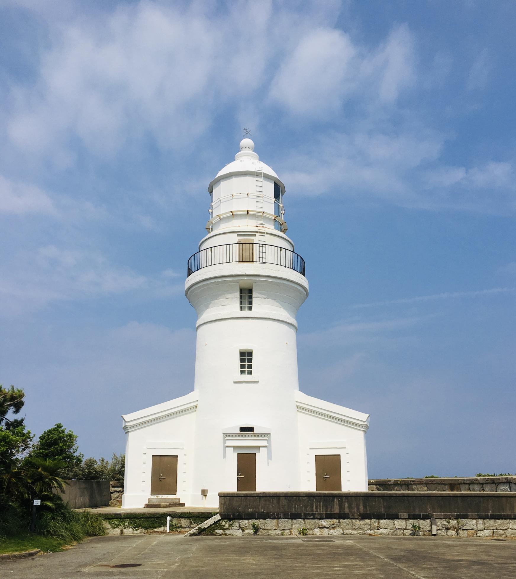 #白亜の永田灯台&nbsp;#屋久島-1