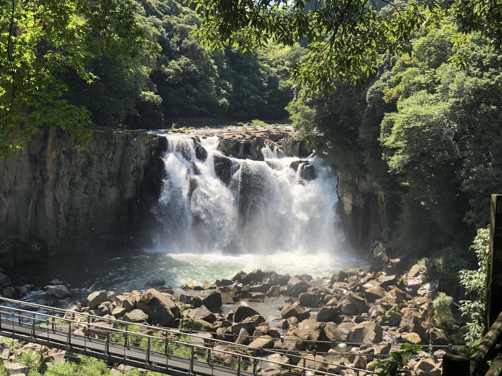  関之尾滝 