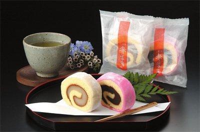 伝統の和菓子は小豆のあんこがたっぷり。-1