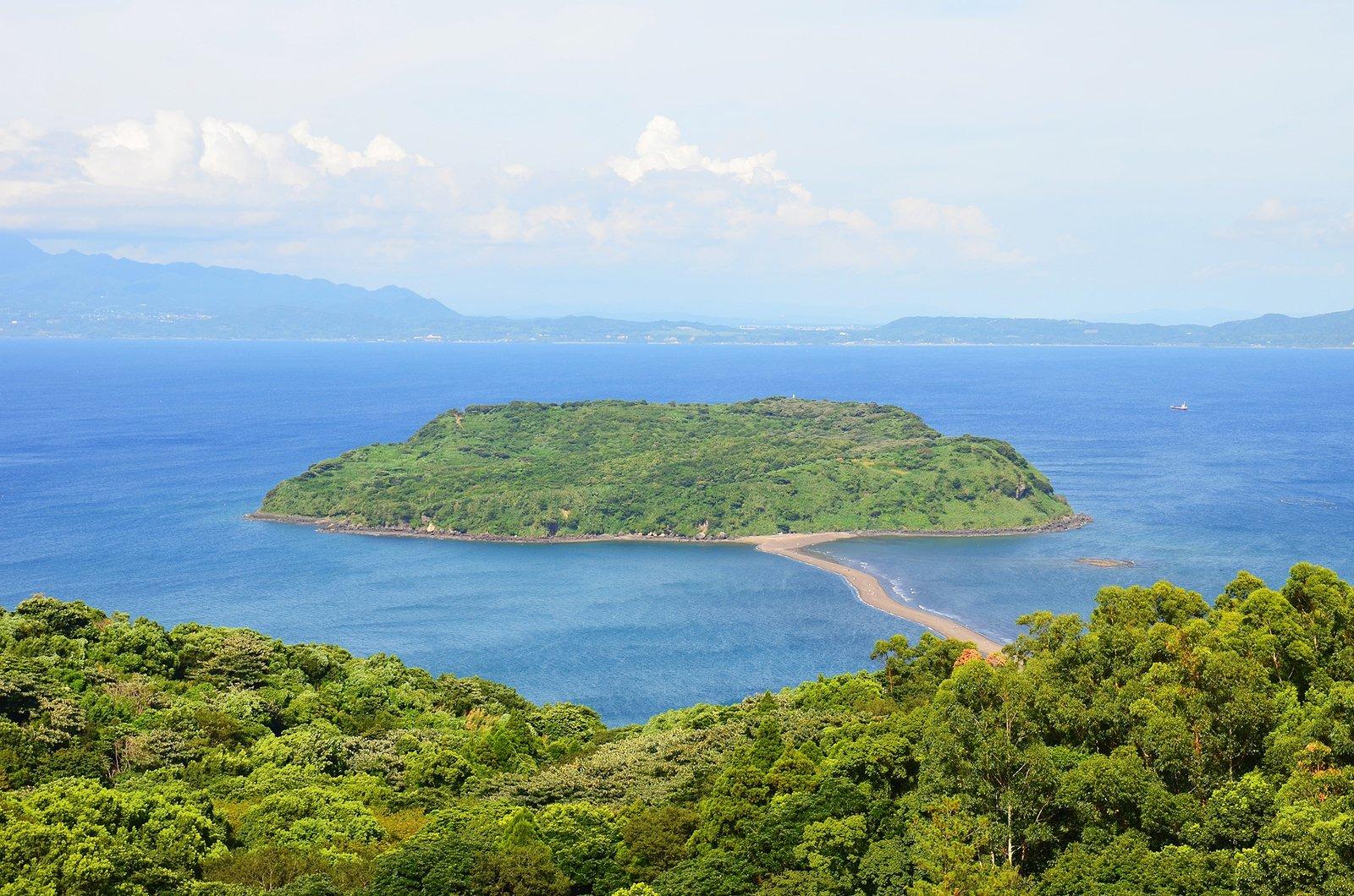 渡過沙洲前往知林島-0