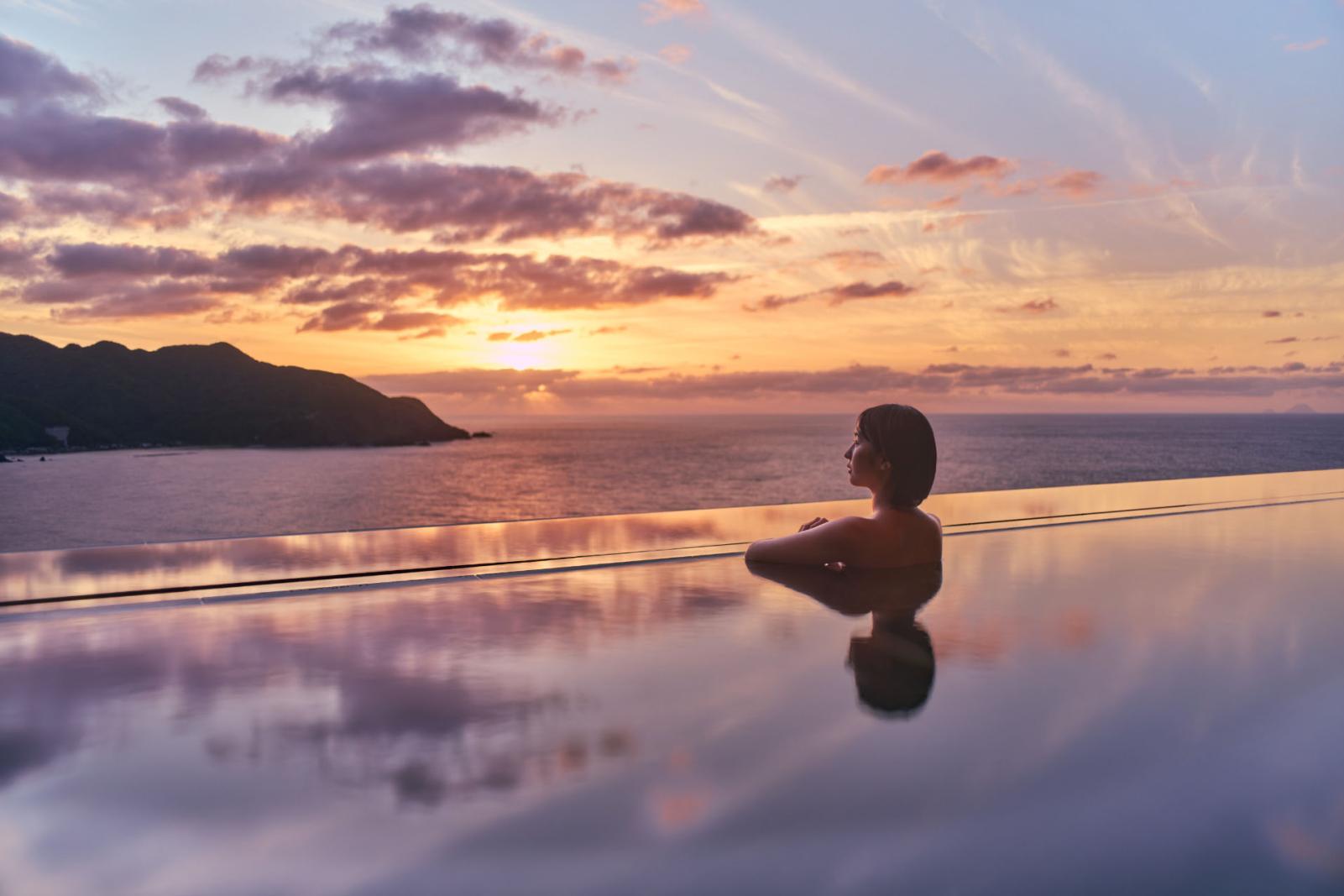 【奄美大島　大和村】奄美温泉 大和 ハナハナビーチリゾート-2