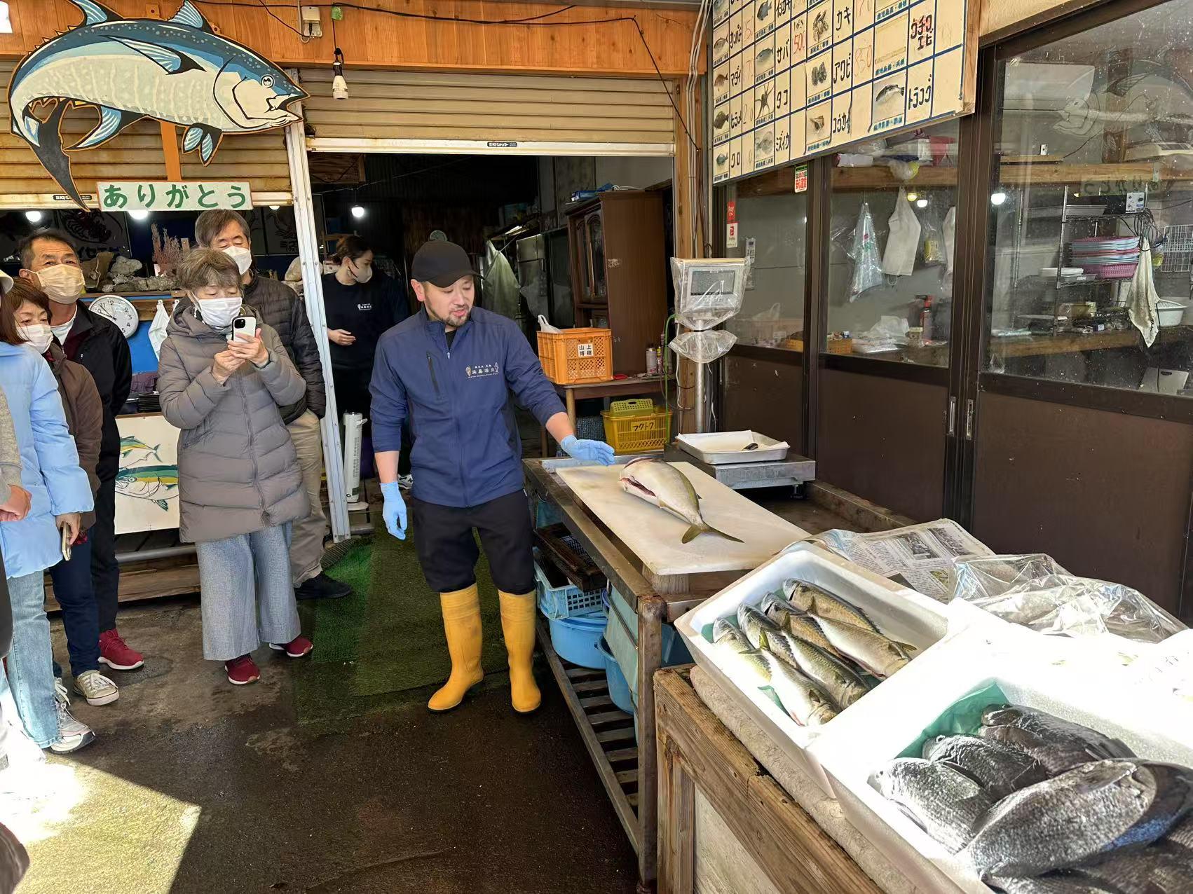 ブリ解体ショー・魚捌き体験-1