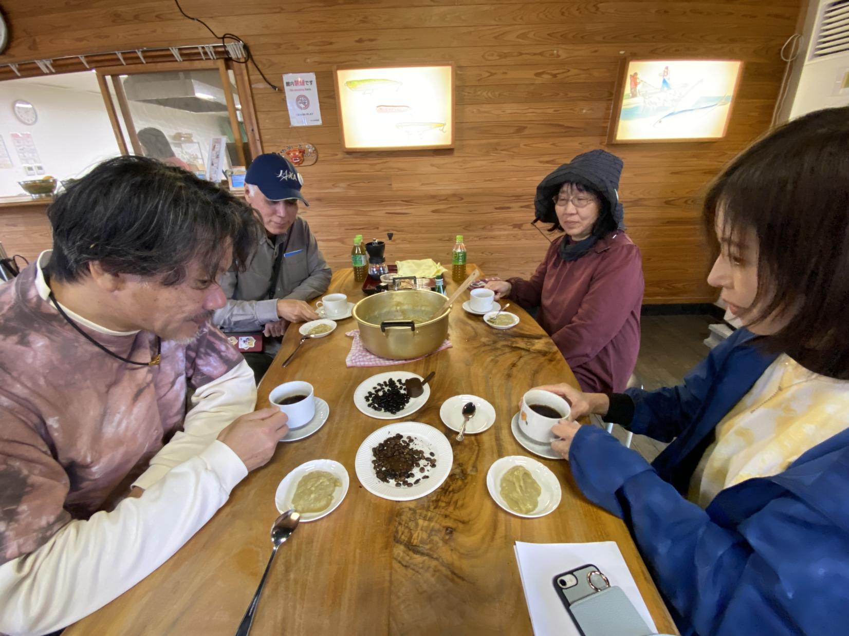 珈琲焙煎レクチャーと焙煎体験-6