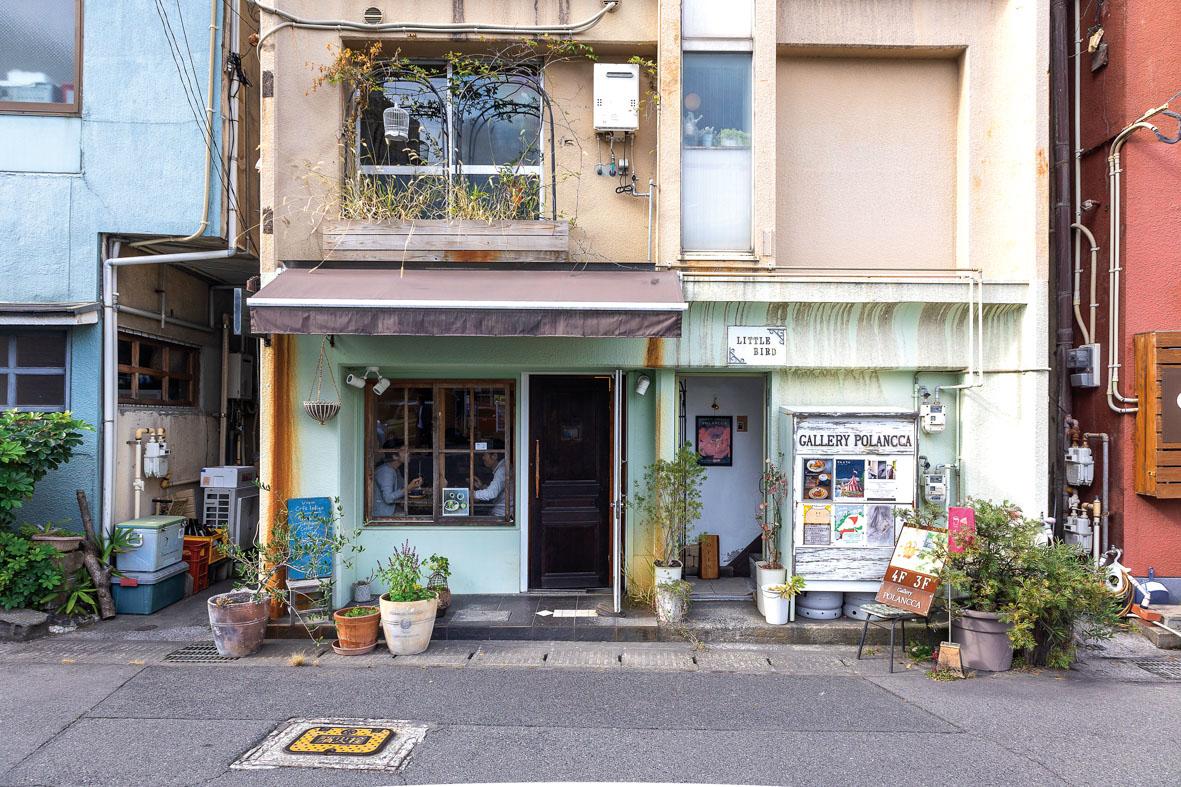 ついつい長居したくなる！キラリ個性が光るカフェ-0