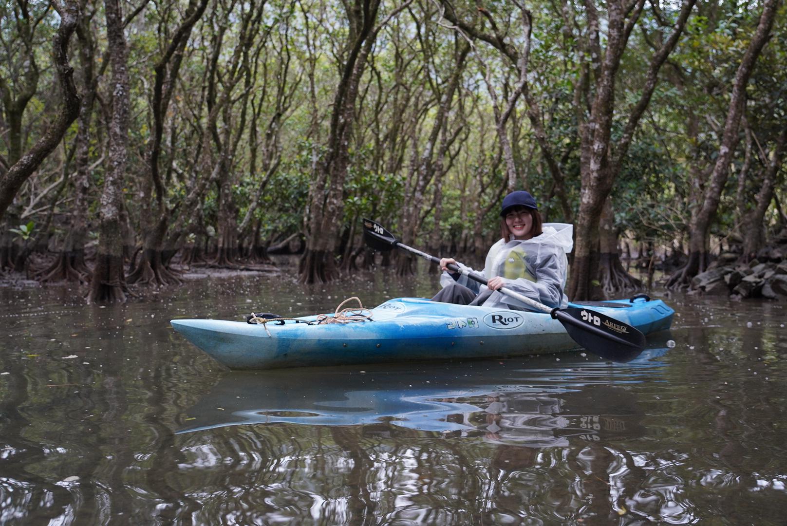 マングローブの森をカヌーで探検！-3