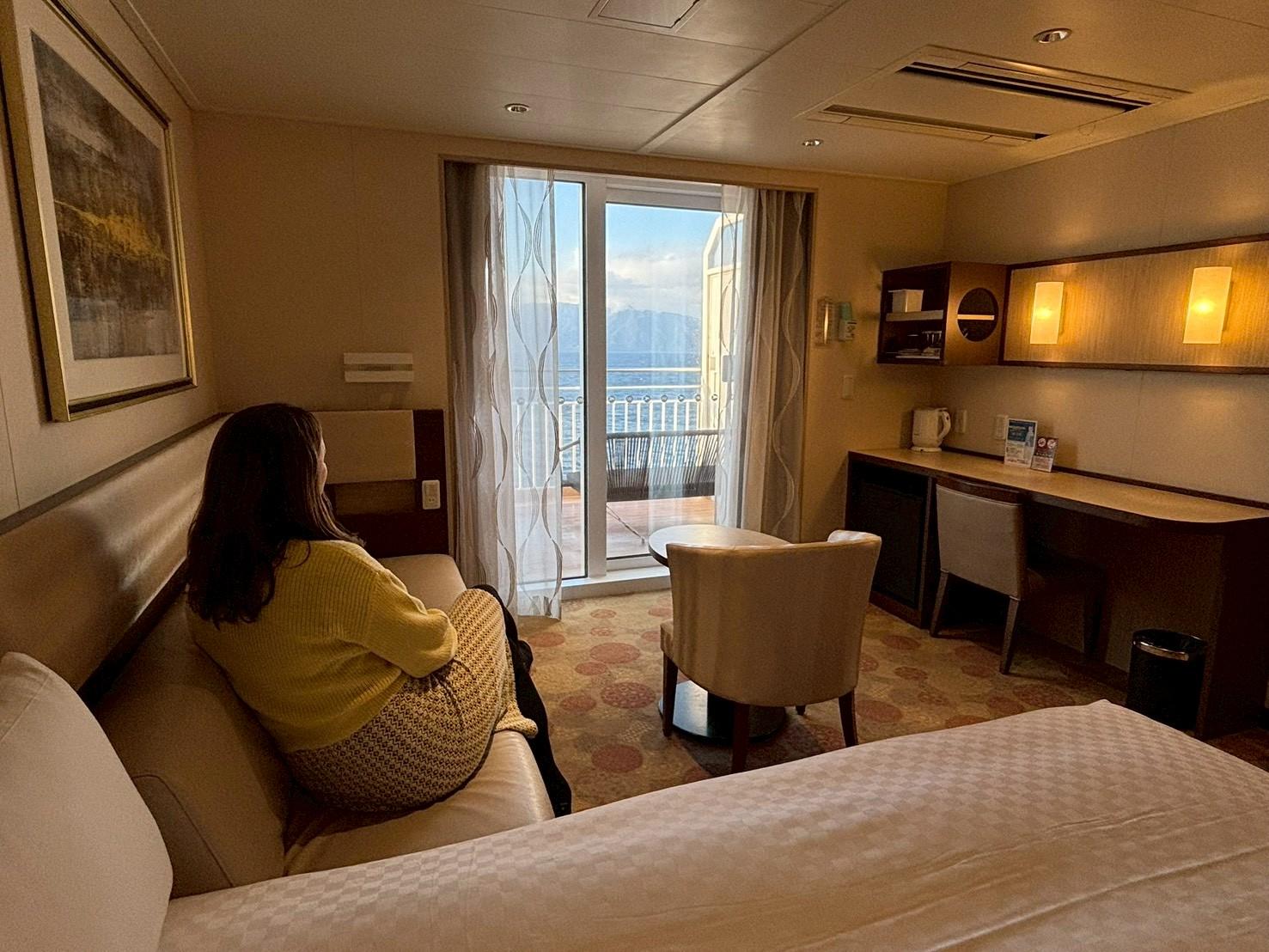 Why travel on the Sunflower?-1