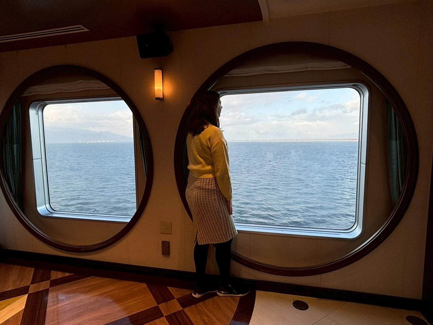 Why travel on the Sunflower?-3