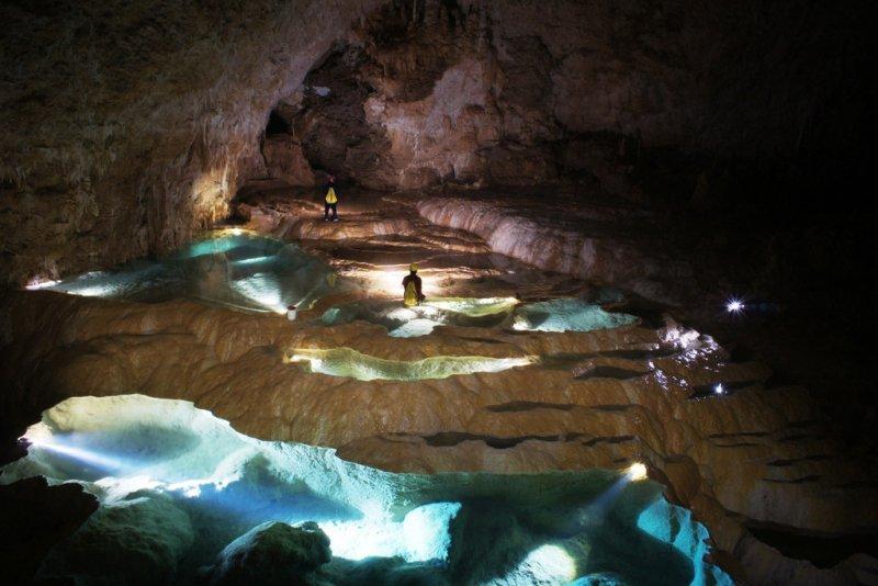 花と鍾乳洞の島・沖永良部島2泊3日コース-0