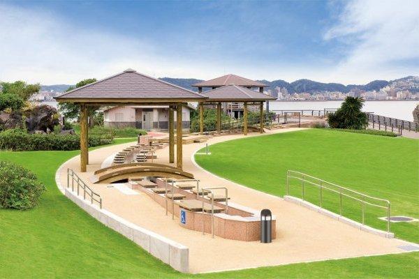 「桜島」溶岩なぎさ公園足湯-0