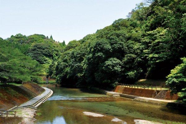 伊勢神宮の五十鈴川を思わせる姶良川-1