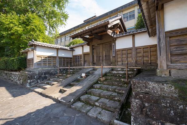 Izumi-Fumoto Samurai Residences-5