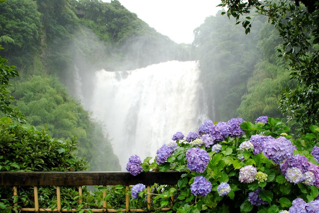 Ryumon Waterfall-1