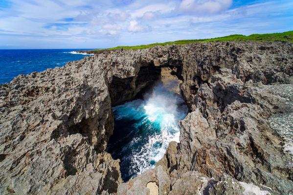 Fucha (Sea Spray Cave)-0