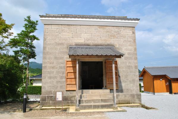 Iriki-Fumoto Samurai Residences-6