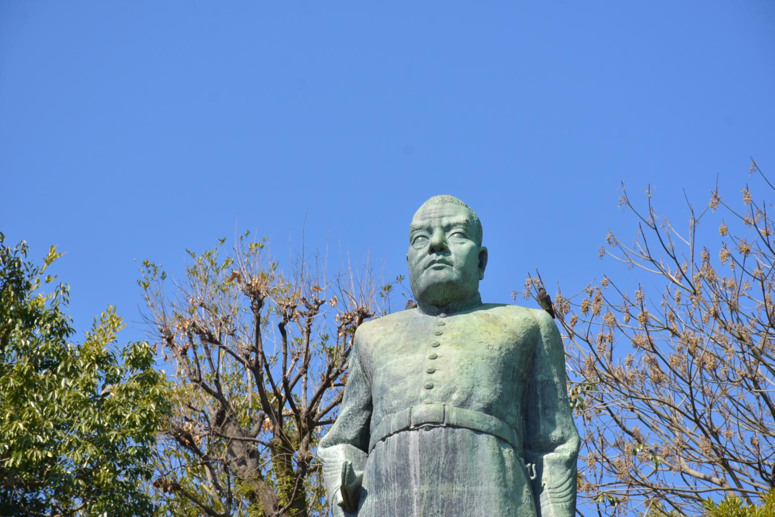 西郷隆盛銅像 観光スポット 公式 鹿児島県観光サイト かごしまの旅