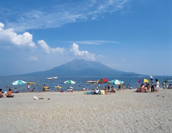 磯海水浴場 観光スポット 公式 鹿児島県観光サイト かごしまの旅