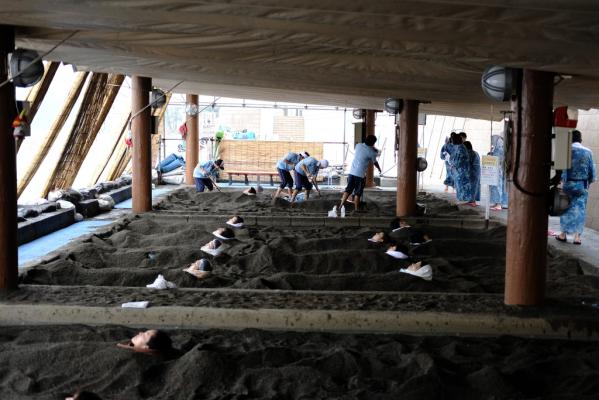 Natural Sand Bath Center 'Saraku'-5