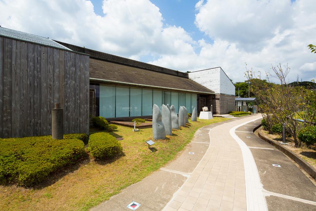 Makurazaki Nanmeikan Cultural Resource Center-5