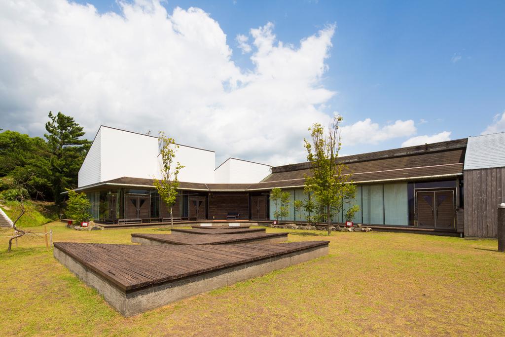 Makurazaki Nanmeikan Cultural Resource Center-2