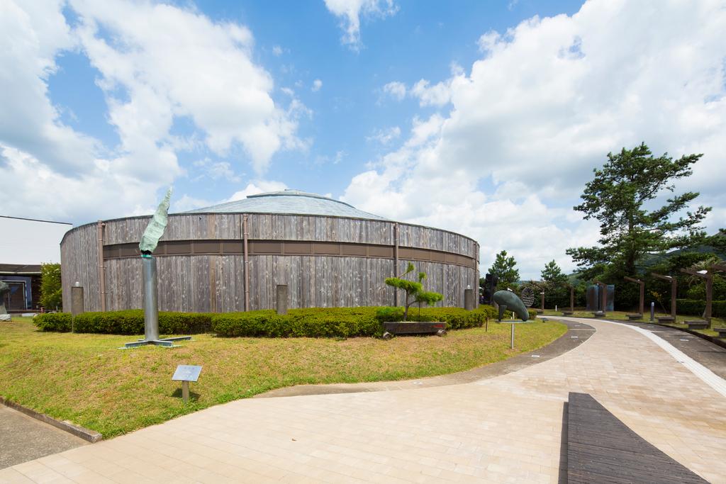 Makurazaki Nanmeikan Cultural Resource Center-1