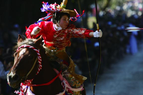 Sueyoshi Sumiyoshi Shrine Yabusame (Horseback Archery)-0