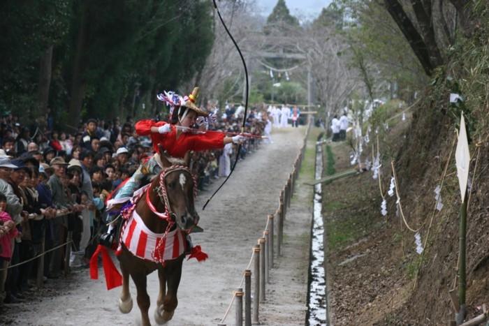 末吉住吉神社の流鏑馬-3