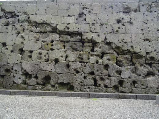 Tsurumaru Castle Ruins(Goromon Gate)-9