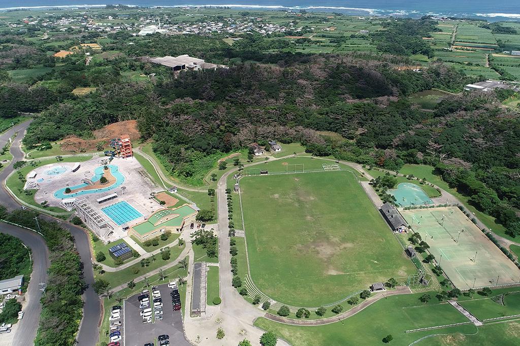 徳之島町健康の森総合運動公園-1