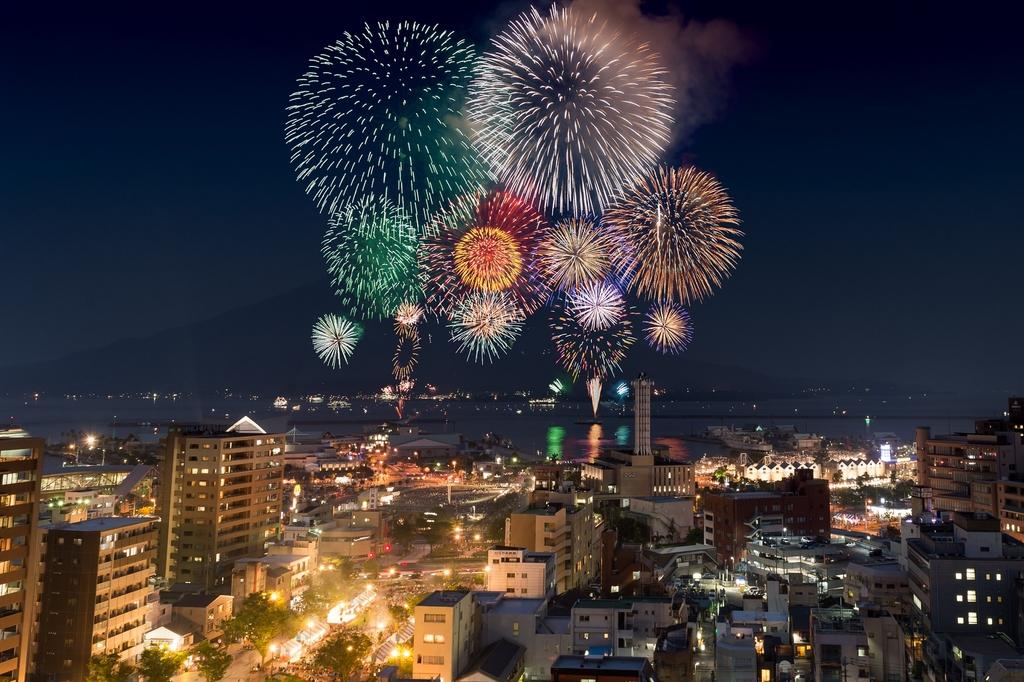 Kagoshima Kinko Bay Summer Night Fireworks Display-2