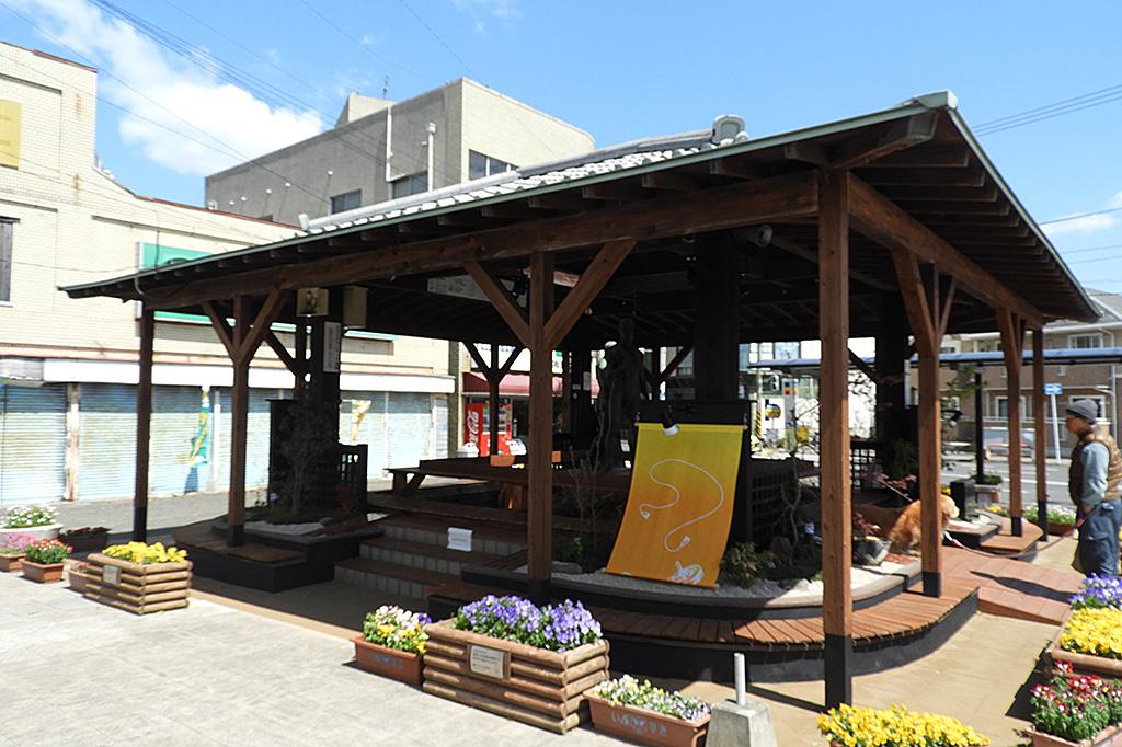 指宿駅前足湯-1