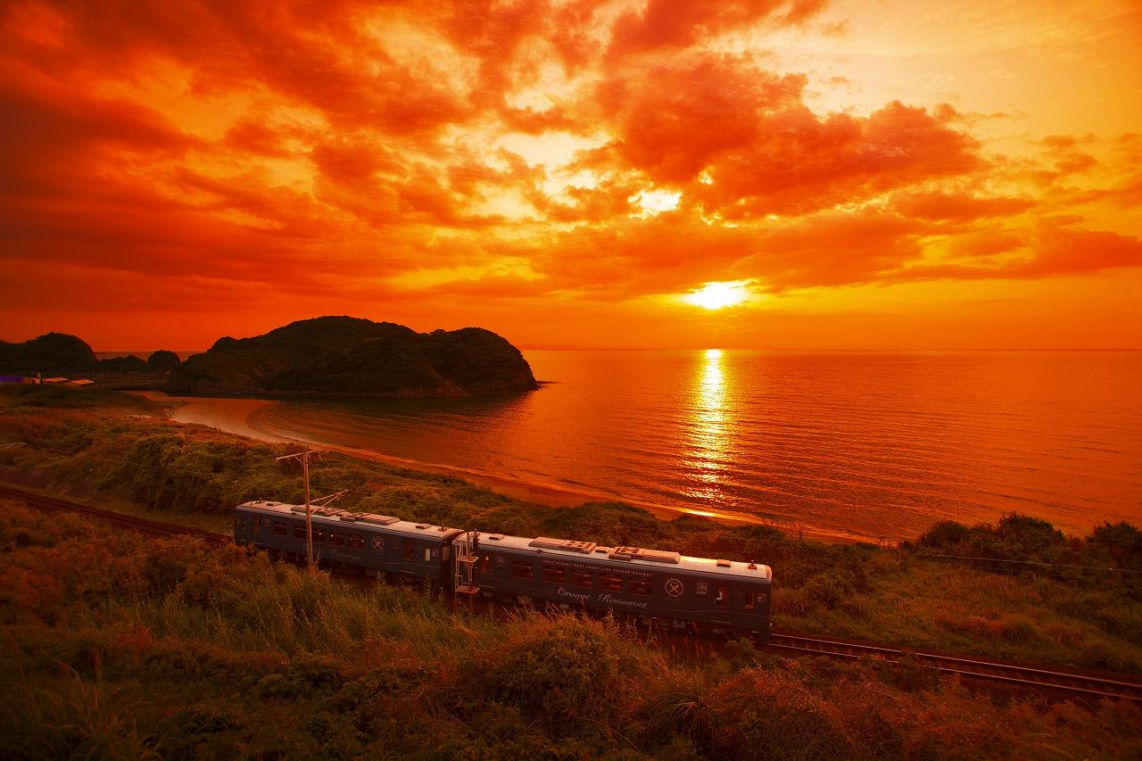 Sightseeing Train "Orange Shokudo"-1