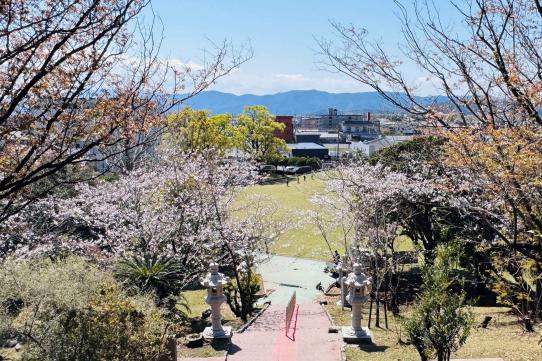 小塚公園（旧鹿屋航空基地特別攻撃隊戦没者慰霊塔）-2