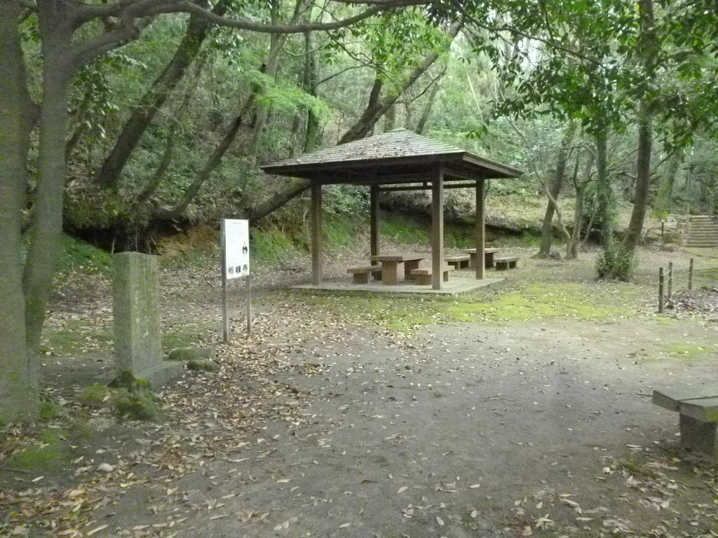 西郷野屋敷跡-1