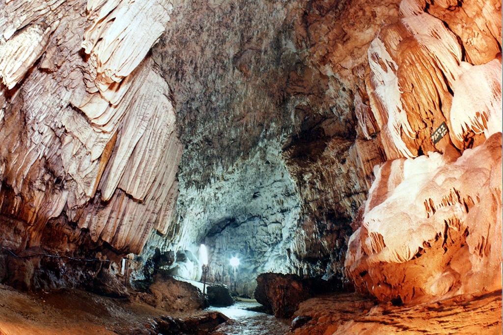 Okinoerabu Island Caving Tours-7