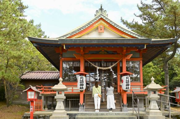Tsukiyomi Shrine-3