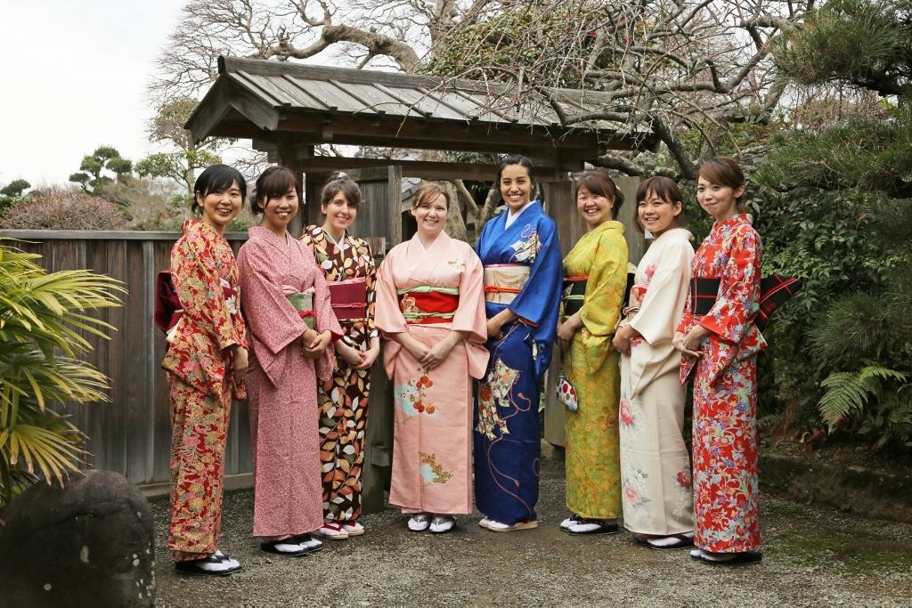 Tản bộ xung quanh Khu dinh thự samurai trong bộ kimono mà bạn có thể mang về nhà!-6