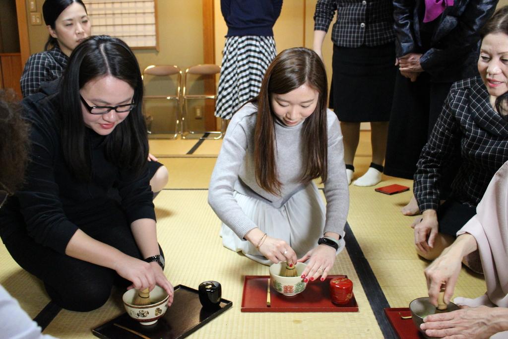 Experience tea ceremony in a traditional tea room-8