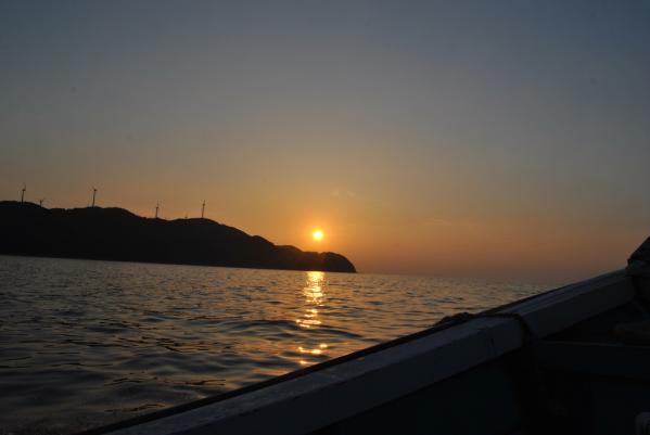 Take a sunset cruise on a local fishing boat!-6
