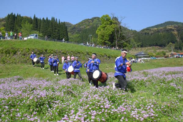 姶良のすんくじらで　れんげまつり-3